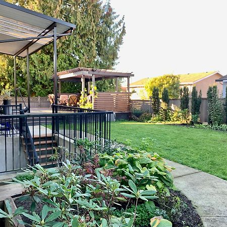 Spacious Burnaby Guest Home מראה חיצוני תמונה