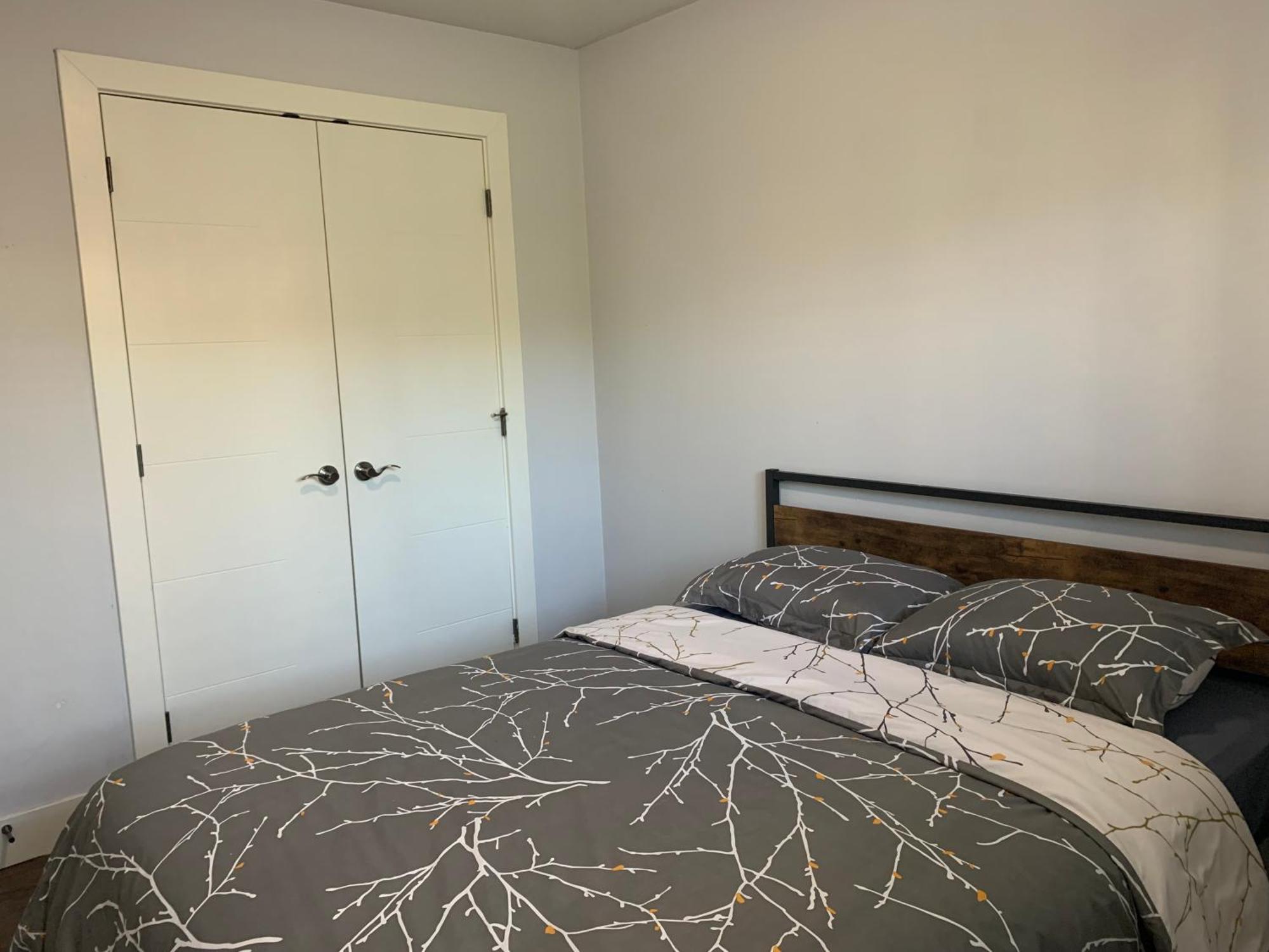 Spacious Burnaby Guest Home מראה חיצוני תמונה